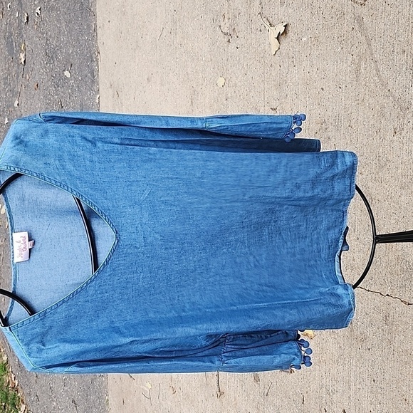Hester & Orchard Vneck Pom Pom Bell Sleeve‎ Blue Jean Sz. XL Tunic - Picture 1 of 7